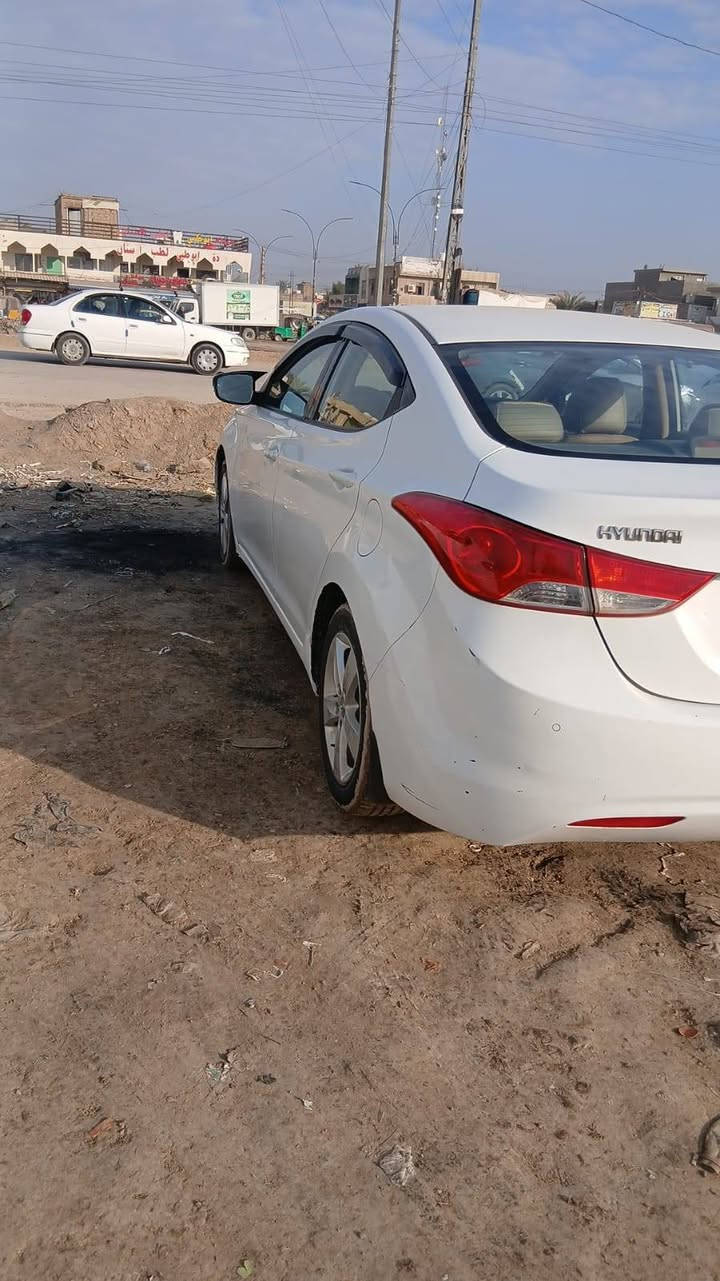 البيع انتره موديل 2012 سياره خليجي سياره بيه سونار بيه حزام بسمي ثاني يوم تحويل مكينه ١٨٠٠ رقم بغداد مشروع وطني مكان بغداد ابو غريب مكالف بل نشر ***********السعر ١٠٥ بيه مجال سياره جاهزه من كلشي
