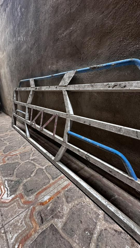 سلام عليكم باب محجر خلفي مال كيا حمل لبيع حيل نضيف مابي كسر سعر ٤٠الف عنواني كركوك الاستفسار ***********
