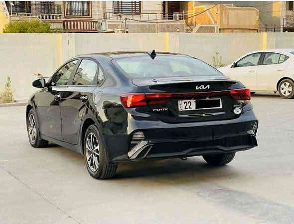 سلام عليكم 
للبيع كيا فورتي 2024 رقم اربيل تحويل او وكاله مضمون 100‎%‎ 
ماشيه 27 ميل مكانها بغداد *********** 
بسعر كولش مناسب 
شراي يتصل
سياره كلين بدون حادث بدون ايرباك بدون صبغ وتبديل 
مكينه 2000 دوش 
شاشه وكاميرا دواره 
ويل كب 
لايتات لد 
نقاط عمياء 
رادار امامي -تحديد مسار -قياده ذاتيه 
3 انظمه قياده 
اشاير مري
