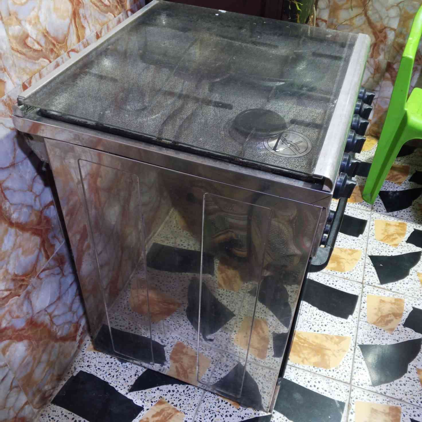 طباخ  جديد شغال نارة زركه فرن شغال وعيونه كلهن مابيه شي نوعيته زينه سعر ١٠٠ وبيه مجال الستفسار على رقم ‎770 736 9756


**إذا كنت صاحب هذا الإعلان وتريد حذفه لأي سبب، رجاءا أرسل رسالة إلى الدعم الفني**