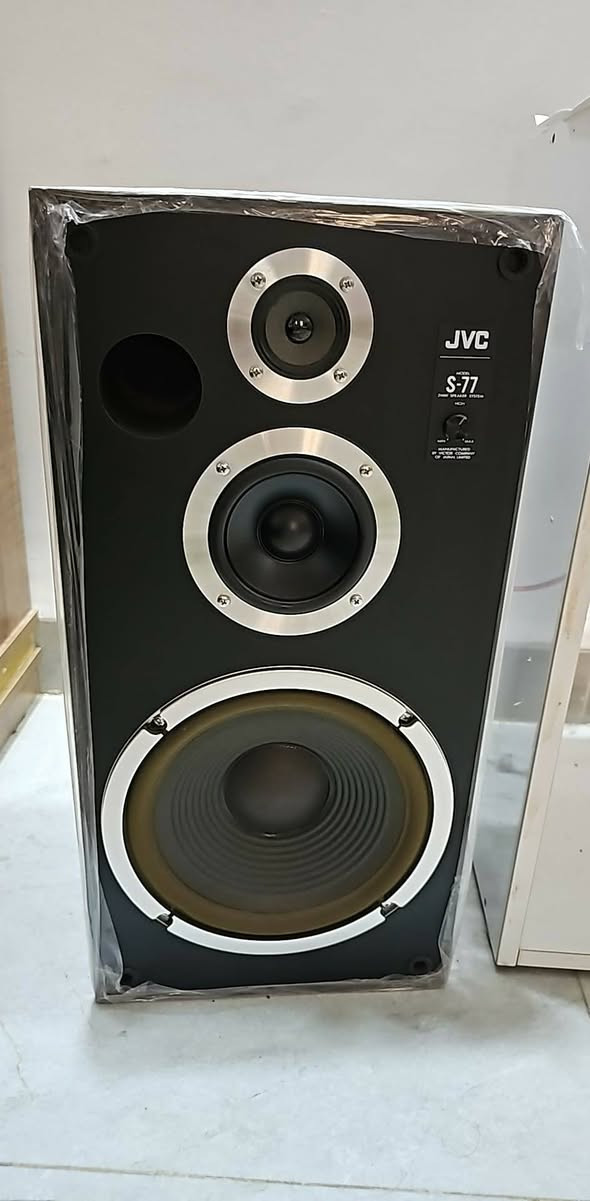 سلام عليكم
للبيع سستم صوت 
امبلفاير تياك ياباني ستريوأصلي قوة 300w 
4 قنوات 
سماعات jvc s-77  
120w 
 بلوتوث dac خارجي 
السعر 400 الف 
غير قابل للتفاوض


**إذا كنت صاحب هذا الإعلان وتريد حذفه لأي سبب، رجاءا أرسل رسالة إلى الدعم الفني**