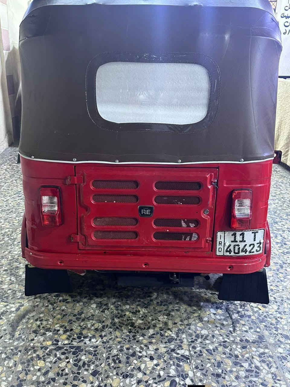 تكتك البيع موديل 18 مكينه مال عشرين 
رقم وسنويه ثاني يول تحويل 
كشره نضيف كهربائيات شغاله 
السعر 5 وبيه مجال 
***********
