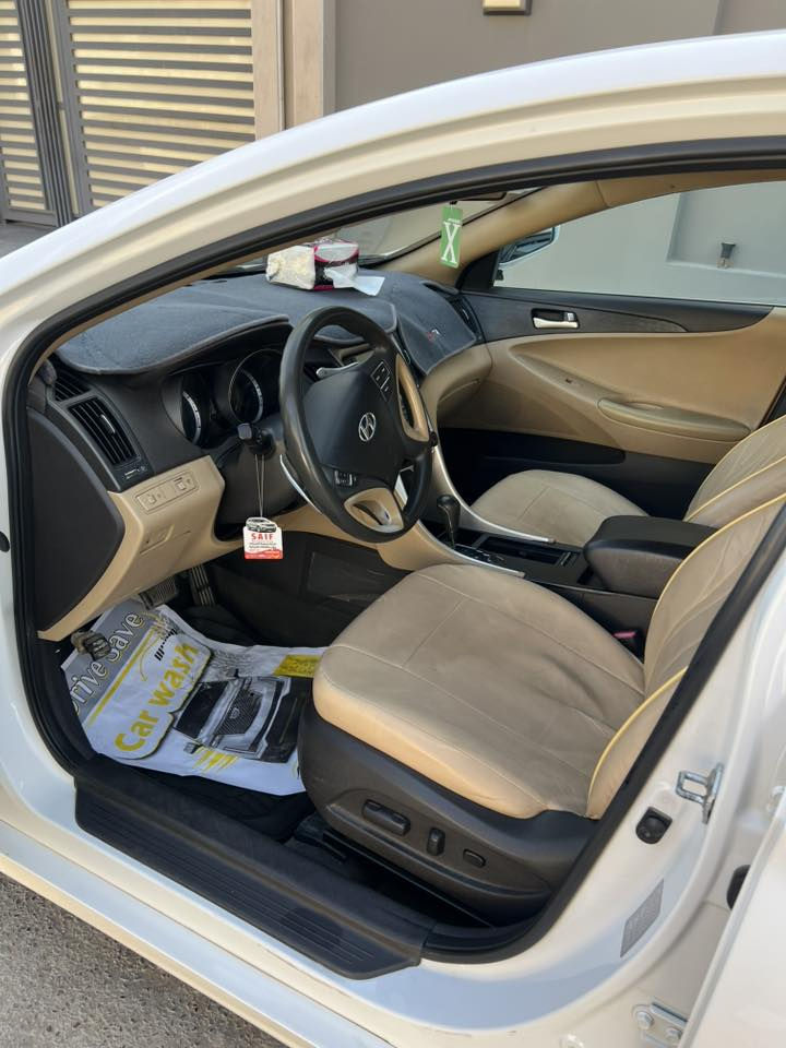 السلام عليكم  سوناتا موديل  2013 موصفات شركه عامه للسيارات مكفوله من الضربه وصبغ السعر 135 ورقه *********** سكن بغداد
