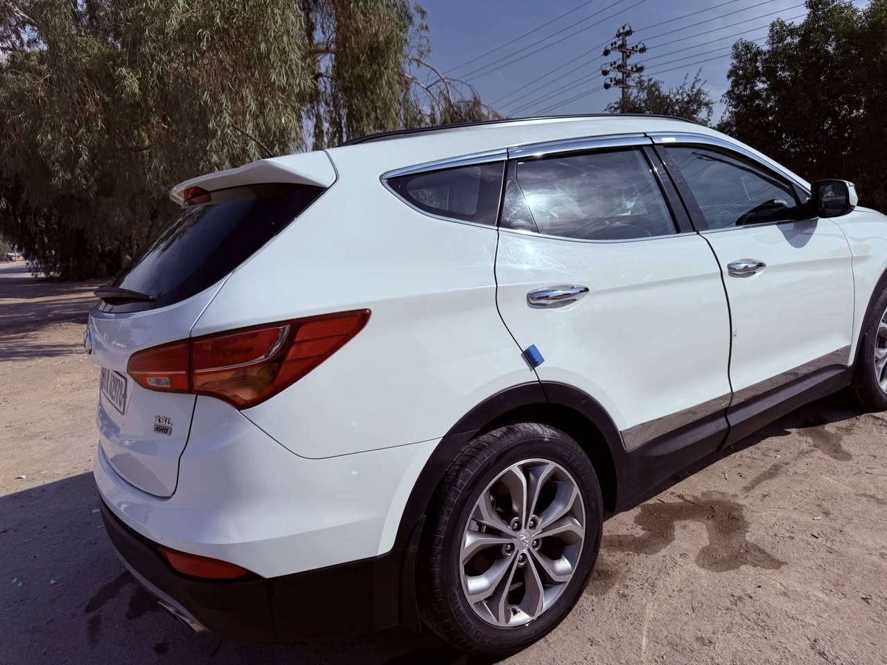 السلام عليكم  للبيع للبيع
السياره اخت الجديد
هيونداي سنتافي موديل (2013)خليجي وكاله استيراد خاص  كويتي فول الفول 
 بالسنتافي رقم بغداد مشروع نصف الباب الخلفي كلش حلو الباقي مكفول حتى من الشخط 
مواصفات 
⚜️بانوراما
⚜️بصمه بصمبه ابواب 
⚜️نضام ترحيب
⚜️بدأت نيكل
⚜️مري قلاب وشفط
⚜️اشاير مري 
⚜️لد امامي خلفي 
⚜️ويل كب كروم 19
⚜️لايت زنون بلاد
⚜️محرك 3500 سلندر 6
⚜️4×4 فور ويل
⚜️7راكب 
⚜️3قطع تبريد ثلج
⚜️داخل جلد 
⚜️بردات خلفيه
⚜️كراسي كهرباي 
⚜️تدفئه تبريد كشنات
⚜️خزن ميموري
⚜️هند بريك بصمه
⚜️فول تحكمات 
⚜️بلوجكتر زنون
⚜️شاشه اعطال
باقي المواصفات معروفه
 /كير /صدر /تخم تاير /كله على وضع الشركه جاهزه مابيه نقص تحويل مباشر
السعر (175)$$
الموقع بابل الاسكندريه 
الاستفسار الاتصال ع الرقم ***********
