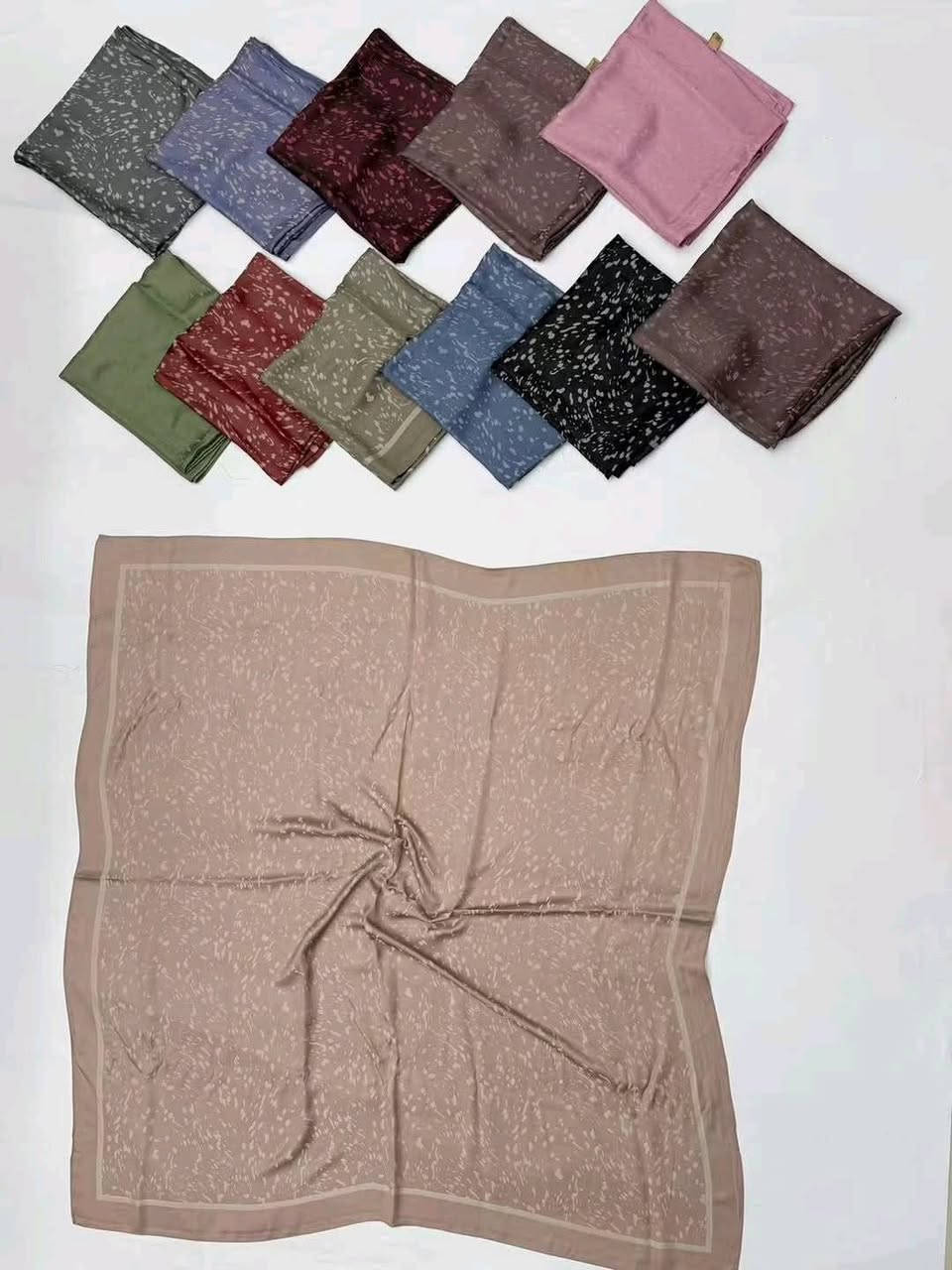 احمد للجملة عرض خاص  حجابات وشالات  خامات اماراتي وكويتية وتركي واسعارنا مناسبة وعنوانة المصداقية 
للتواصل والحجز مراسلتنا
@mohannmd1


**إذا كنت صاحب هذا الإعلان وتريد حذفه لأي سبب، رجاءا أرسل رسالة إلى الدعم الفني**