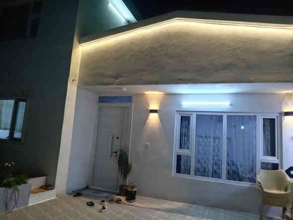 دار للبيع مساحة 130متر بيت جديد مابي اي نقس منطقه شورجة قريب تكية شيخ فواد زايد قريب مطعم سيد ***********
