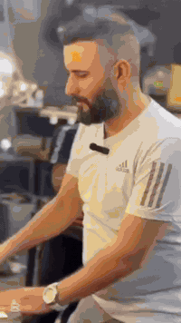 عرض اليوم وكل يوم  ومستمرررررين لعيونكم
صينيه مشاوي مشكل بـ20.000

محتوياتها نص دجاجه مع تكه مع اجنحه مع عرايس مع تمن وخبز وخضار وزلاطه

بنوك شارع البانزين خانه قرب لحوم البركه
توصيل بنوك وجميع المناطق المجاوره متوفر
توصيل واتساب ***********
