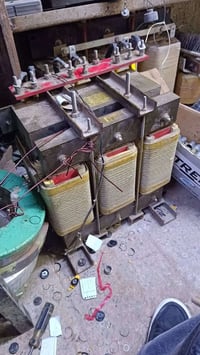 ثري فيز • اصلي • ايطالي