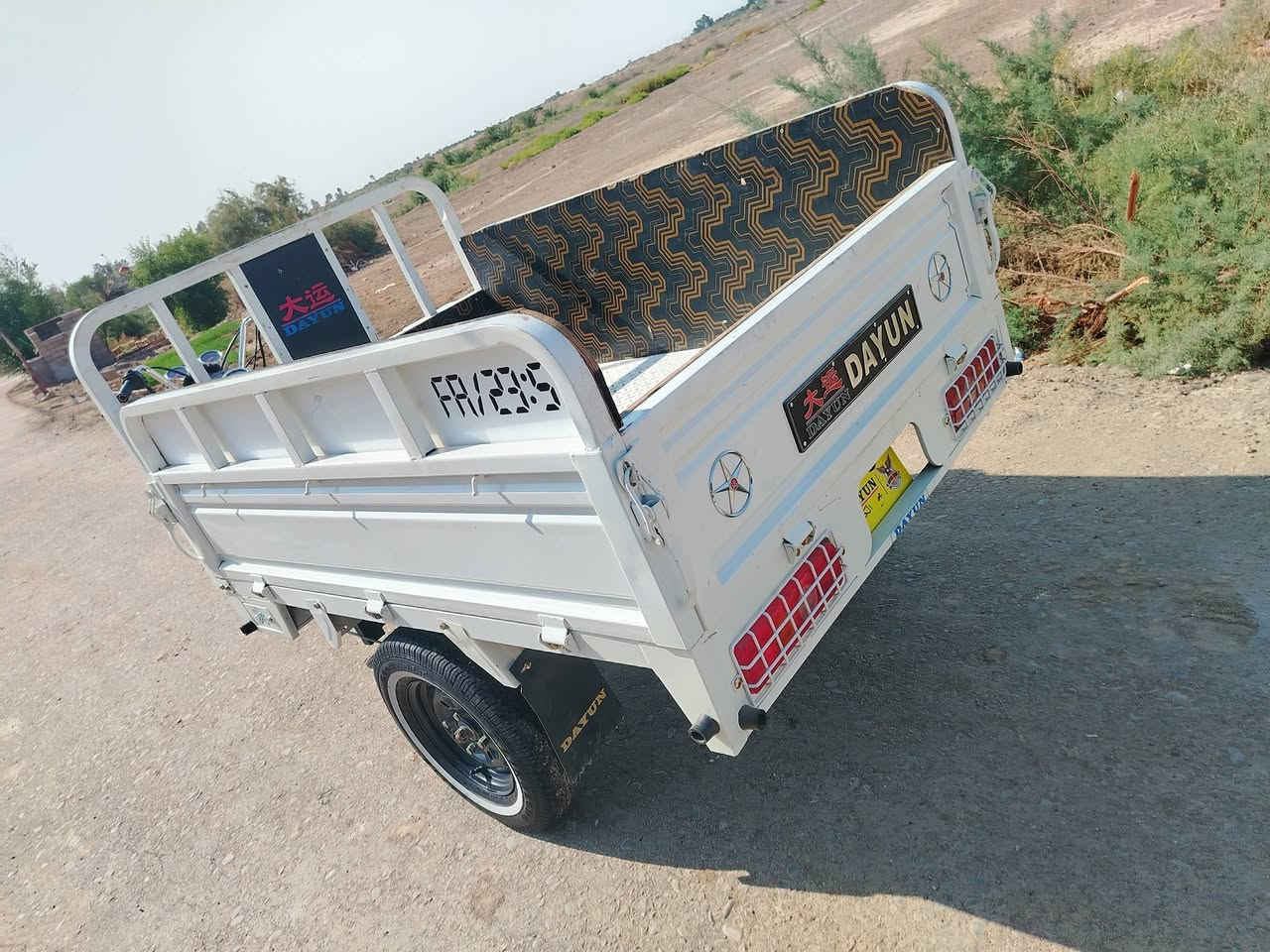 سلام عليكم  شباب بدي للبيع موديل 22 ( البدي فقط للبيع مو لستوته)!!! ***********
