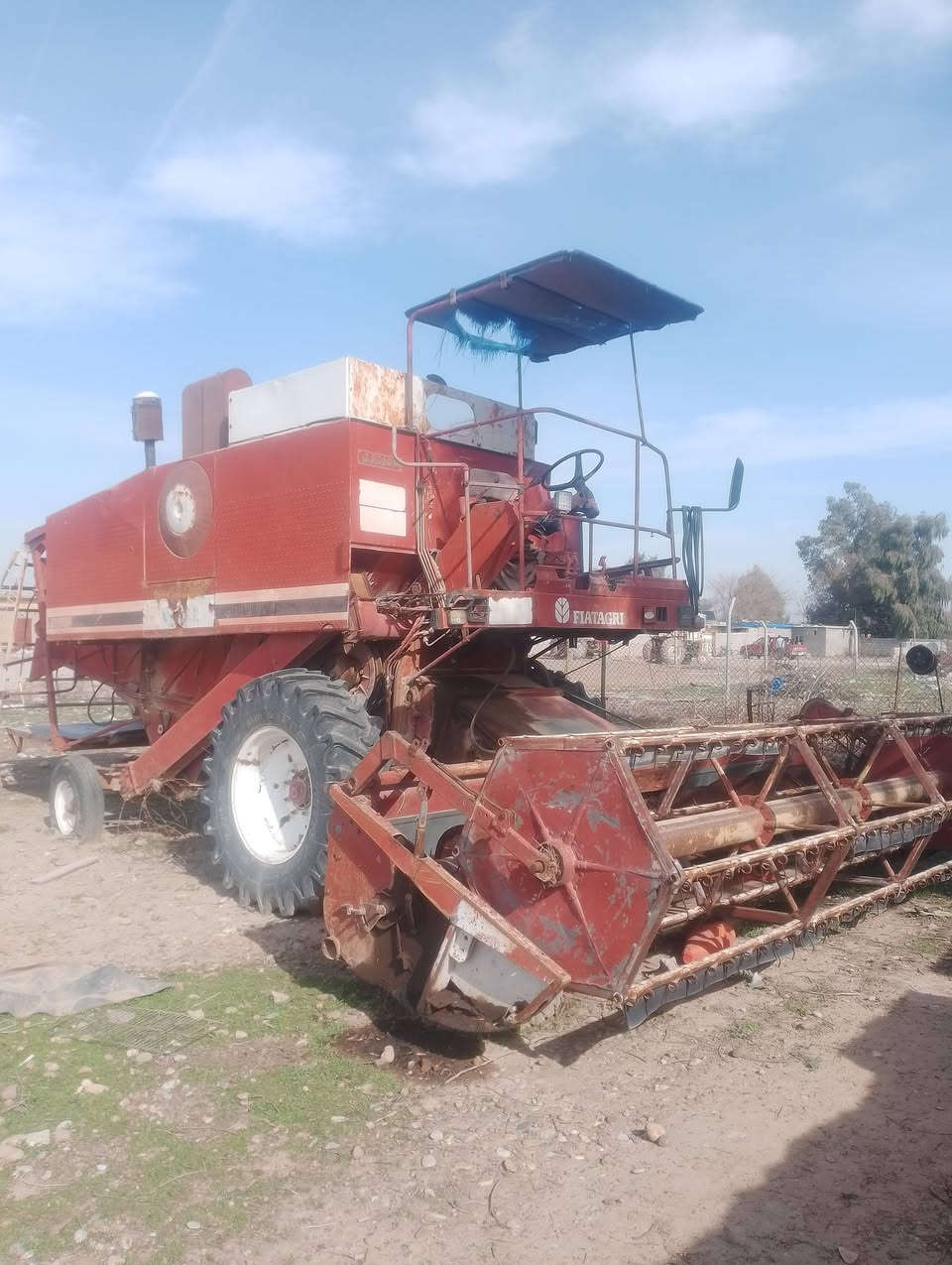 السلام عليكم حاصوده لافيردا موديل 85 محرك مع كير مع اكسل شرط تايرات فوق النص عمر السعر 9ملاين وبيها مجال للشراي *********** المكان كركوك الدبس
