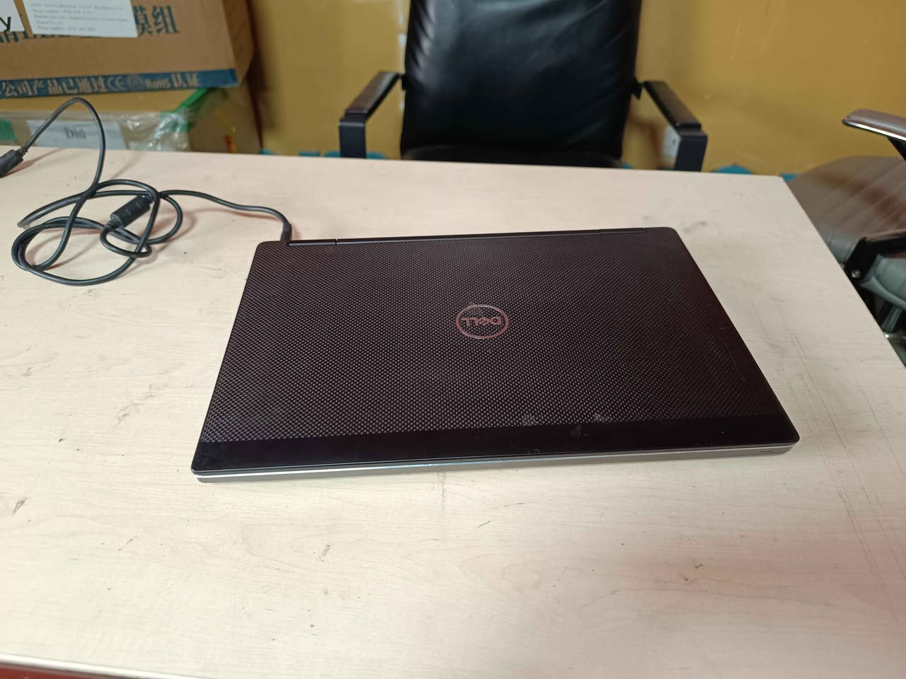 Dell precision 
CPU ✓ i9-8950hk
GPU ✓ QUADRO P3200 6 GB
RAM✓ 16 GB DDR4
HARD ✓ 1T M.W NVME
سعر ✓ 650.000 ألف
🚕🚕✓✓🚕🚕✓✓ أربيل, العراق


**إذا كنت صاحب هذا الإعلان وتريد حذفه لأي سبب، رجاءا أرسل رسالة إلى الدعم الفني**