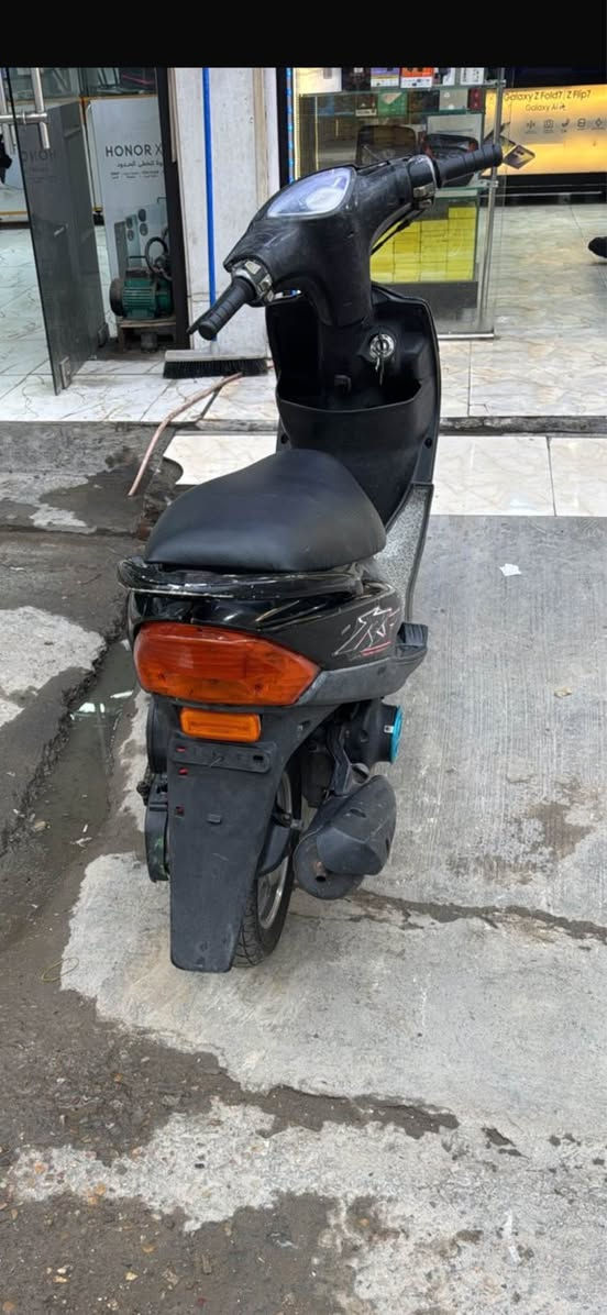 سلام عليكم دراجه ماكس عدله مكفوله مكينه وكلشي الدراجه بلاديه كفر مكينه السعر 700 وبيه مجال مكاني الدوره ابو دشير *********** بغداد, العراق
