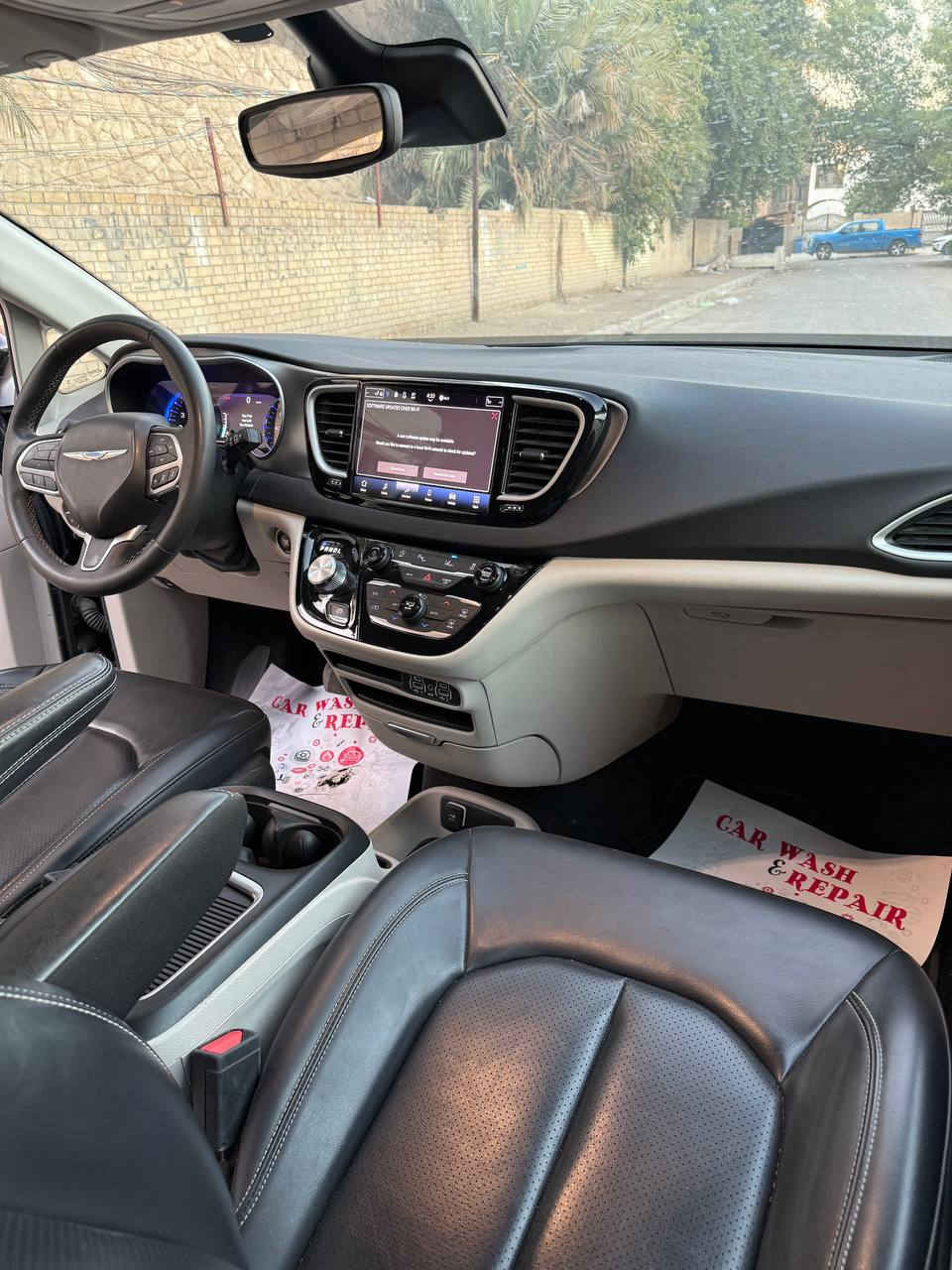 🚗 باسافيكا تورنك 2023 للبيع
اللون: أسود
رقم التسجيل: بغداد
✅ المواصفات:
🔹 حساسات خلفية
🔹 كاميرا خلفية
🔹 رادار / تنبيه اقتراب
🔹 شاشة وسطية
🔹 بلوتوث + USB
🔹 نظام ABS
🔹 نظام توازن (ESP)
🔹 وسائد هوائية
🔹 تكييف ممتاز
🔹 ستيرنغ تحكم
🔹 قفل مركزي
🔹 زجاج كهرباء
🔹 مرايا كهرباء
🔹تشغيل عن بعد
🔹اوتو ستوب
🔹تحديد مسار
🔹ماشيه 43 الف مايل 
🔹
🟢 الحالة:
نظيفة جداً 
الحادث 3 قطع صبغ بدون دواخل الحادث سطحي 
ايرباك ستيرن ودشبول 
2C4RC1BG1PR532548 رقم الشاصي
جاهزة للفحص
السعر 230 ورقه وبيه مجال 
📍 الموقع: بغداد
📩 للاستفسار 
***********
***********
