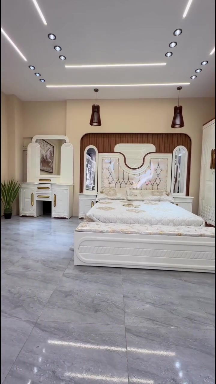 تريد غرفة فخمة وسعرها مناسب؟ جبنالكم الحل! 🌙✨
غرف نوم (نجارة عراقي) بمواصفات اقتصادية وعملية:
✅ تصاميم حديثة تناسب كل الأذواق.
✅ استغلال ذكي للمساحات وتقسيم داخلي مريح.
✅ سعر تنافسي يخدم ميزانيتك.
🎥 شاهد الفيديو لتفاصيل الشكل واللمسات النهائية!
 متوفر توصيل لجميع المحافظات 🚛باسعار مناسبه 
💬 للحجز والاستفسار ومعرفة السعر، راسلونا على الخاص أو واتساب:☎️***********
#العراق #الديوانيه #السماوه #البصرة #بغداد #محافظات_العراق #كربلاء #النجف #الحله #الناصرية #الموصل #كركوك #الكوت #تكريت #بابل #ديالى #الرمادي #العماره #غرف #نوم  #اثاث #متنوع #غرف_نوم
