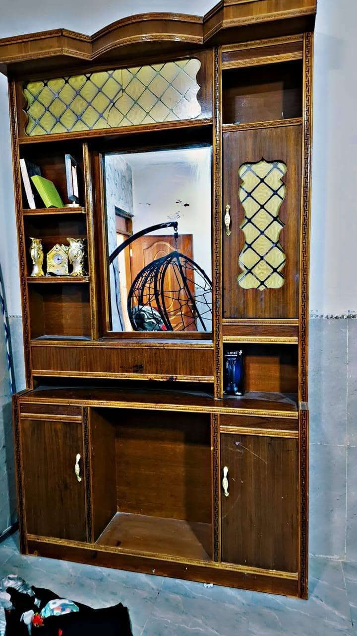 غرفت نوم البيع أي خلل مابيها اي سوال وتساب العنوان أبو غريب 
***********

