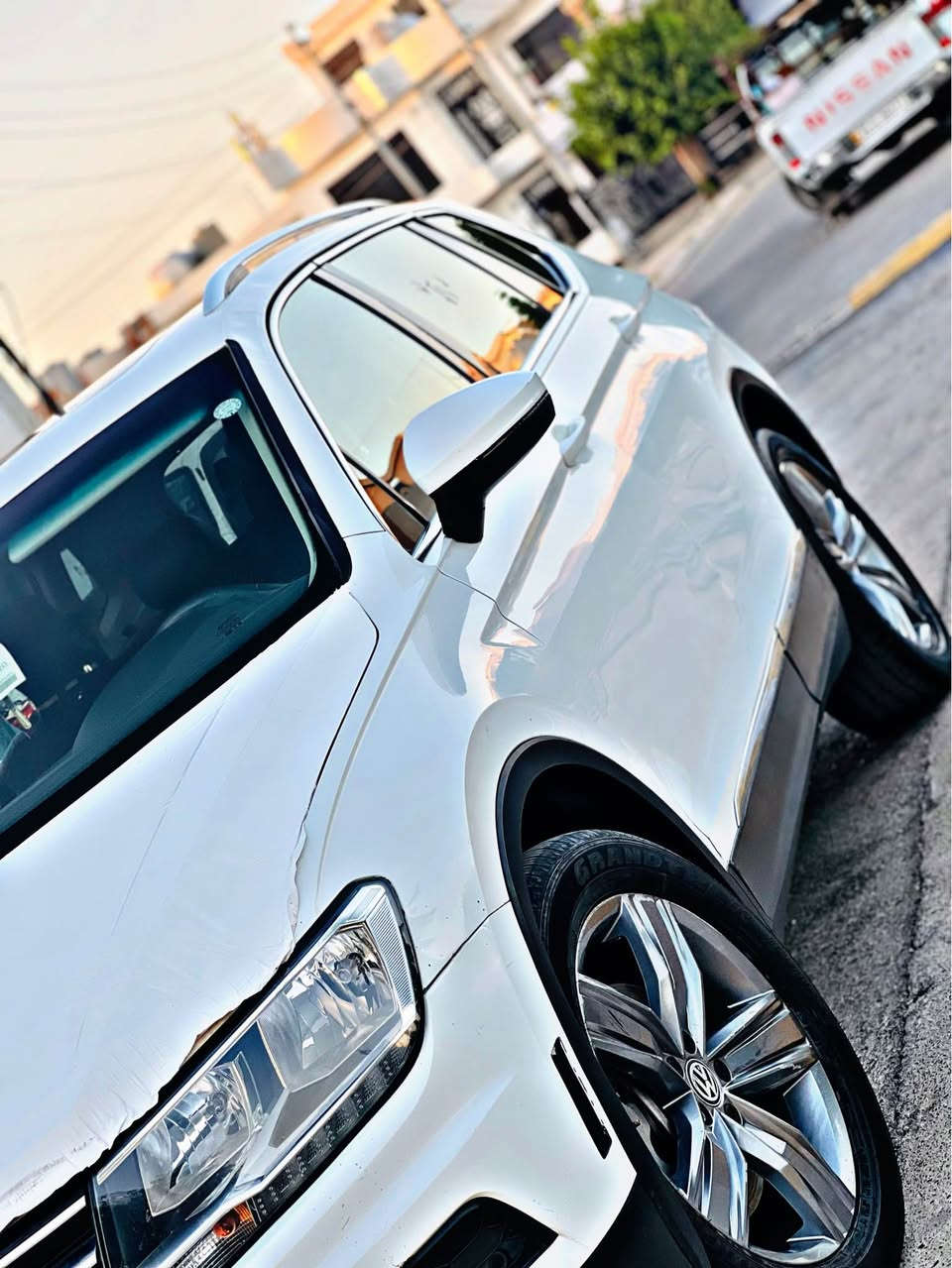 سەیارە volks wagn tegwan مۆدیل٢٠٢١فول فول مواسەفات SELگێڕومەکینە دەبڵەکس بەشەر سەنەوی تا٢٠٢٨تازەیە ڕەقەم سلێمانیە چوار مۆدی لێخوڕینی هەیە چوار تایەی لۆکی لەسەرە پێنچ پارچەی بۆیاغە سەیارەکە بەلۆکی هەڵگیراوە هەر تەقەیەکو ١٠٠$دۆلار بشکینە ماڵی دۆستە هەموو گیانی بەشەرتی فەحس ئەدەمی 
ڕەقەم ***********
ڕەقەم *********** Singapore
