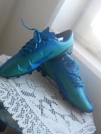 حذاء رياضي باله ب 15 اصلي مو مستخدم قياس 41 رجالي ال بيع التواصل عبر ا...