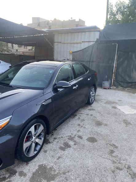 السلام عليكم كيا اوبتيما للبيع امريكي 2019 فئة ال S فول مواصفات للأخير  بنوراما كشنات كهرباء داخل جلد  بصمة  تحكمات سياقه ذاتيه وانتو تعرفون الفول بيها هواي مواصفات بعد حادثهة بابين عكس السايق والسونار موجود السعر $150 متواجد ع فيس والرقم ***********
