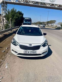 للبيع كيا سيراتو 2014 🚨  اللون الأبيض المميز – وارد خليجي سيارة نظيفة ...