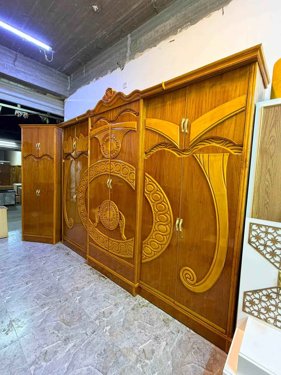 داخل خارج صاج شغل ثكيل تسكام ب950 فقط عنوان بغداد وعدنا توصيل لمحافظات اي استفسار واتساب ***********
