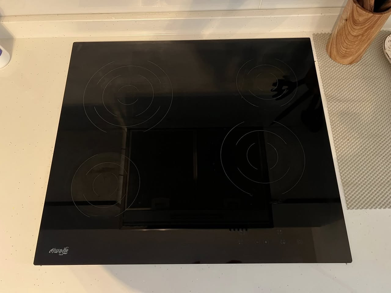 مرحبا
طباخ كهربائي غطس ماركة ديوان التركية
قياس 60*60
بحالة ممتازة
للبيع بسعر 75 الف


**إذا كنت صاحب هذا الإعلان وتريد حذفه لأي سبب، رجاءا أرسل رسالة إلى الدعم الفني**