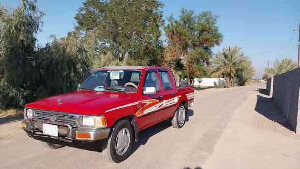 سلام عليكم بيكم تيوتا موديل 92 مكفوله كفالة عامه محرك كير اكسن شاصي كله شرط سياره على وضع شركه صبغ مابيها رقم بغداد سنويه عضم عاج مشروع وطني لل 2029 تحويل مباشر هاذا رقم الهاتف وشراي يدلل.  ***********
