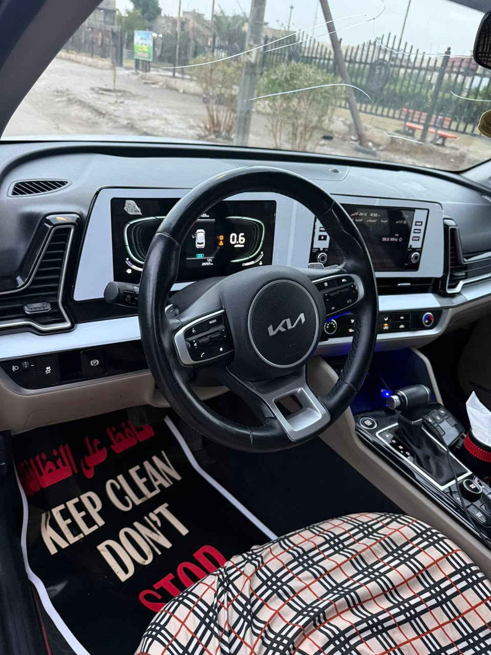 سبورتج موديل 24 وراد خليجي 
ماشيه 25 الف  مكفول كفاله عامه ماعدا حالوب خفيف مكانه بغداد البلديات الجسر الاسمنت 
*********** بغداد, العراق
