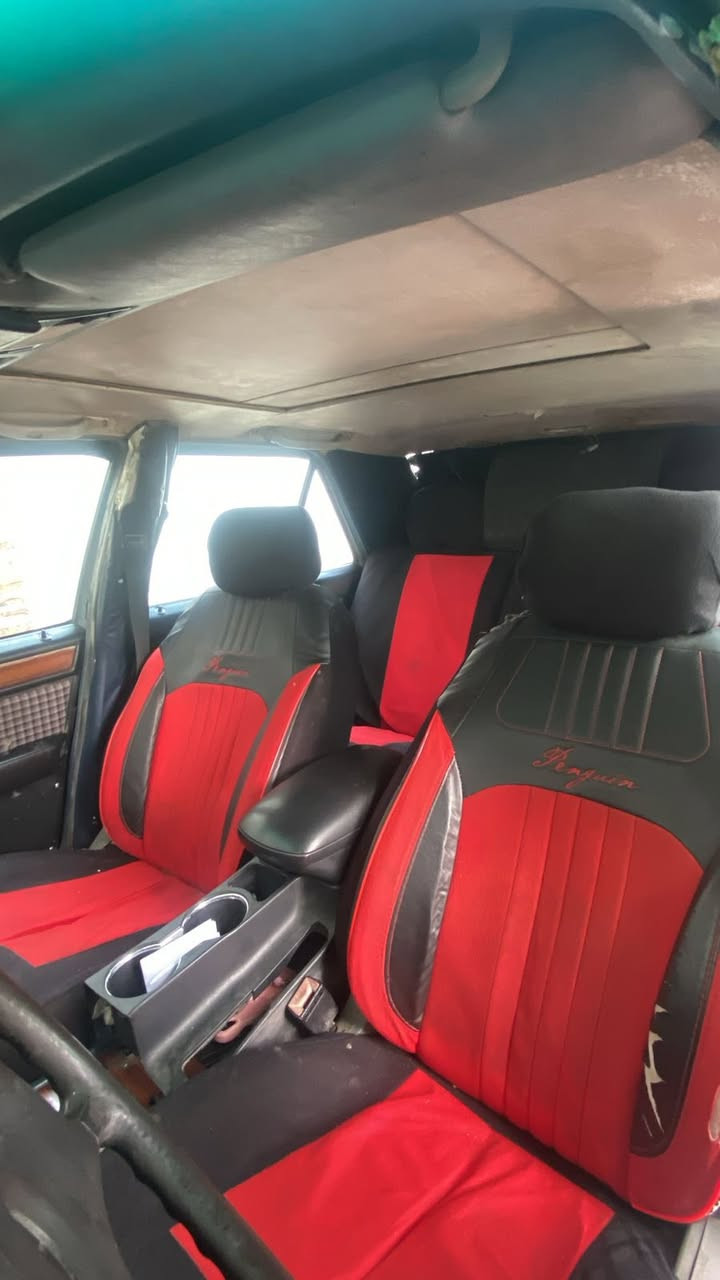 السلام عليكم مارسيدس دب موديل 88
محرك بطة 2500 
تخم تاير تخم ويل AMG 
سستم سماعات دمام 
منضومة احتراق كاملة  +قاعدة فيتبم داخلي 
تبريد ميشتغل
ترايك وين مايعجبك 
قاعدة دبل وحدة معمرة  بيها خياسات خفيفة من جوة 

رقم انبار دولي هزة جديدة تحويل مباشر 
شوف السيارة وخابرني 
***********  
مراوس بجانبو 

مكاني ديالى تقاطع الوجهية 

السعر 46 وبيها مجال
