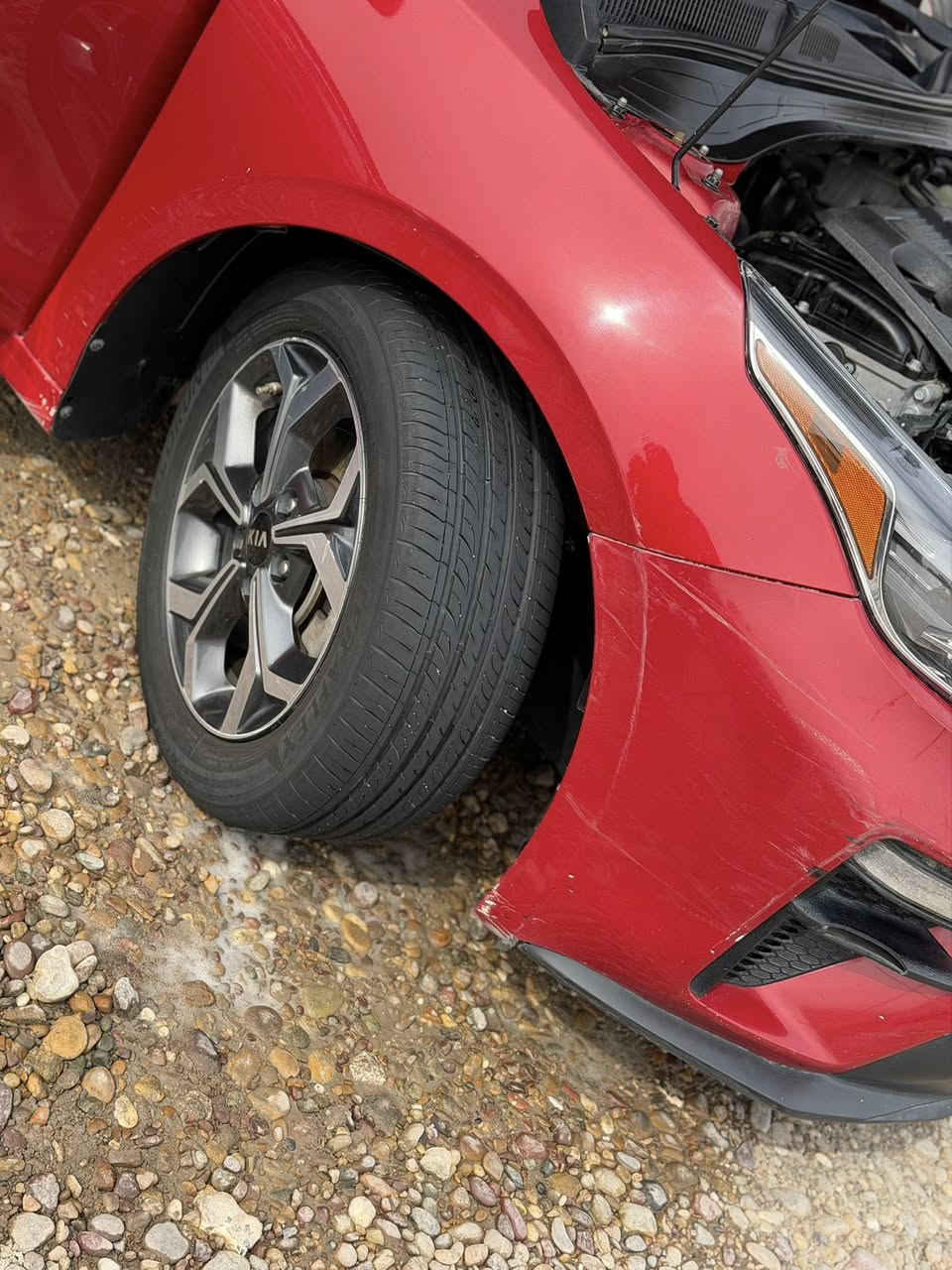 سلام عليكم للبيع كيا فورتي موديل ٢٠١٩ وارد امريكي حادثه بنيد فقط كير مكينه تبريد حداديه تخم تاير كله جديد كير اي تي سياره حلوه وبدون نواقص ترايك وين ميعجبك رقم بغداد تحويل ثاني يوم العنوان بغداد البياع السعر ١٢٢ وبيه مجال  للاتصال ***********
