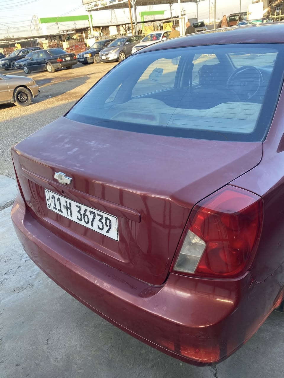 للبيع موديل ٢٠٠٥
اوبترا سيارة حلوة كير اوتو رقم دولي هزة جديدة سنوية ٢٩ شاشة غرفة جديدة تبريد شغال صدر ١٠٠/١٠٠ بيها جراد وخياسات بالدوس تحتاج تصليح العنوان ديالى بعقوبة 
السعر ٦٥ وبي مجال 
***********
