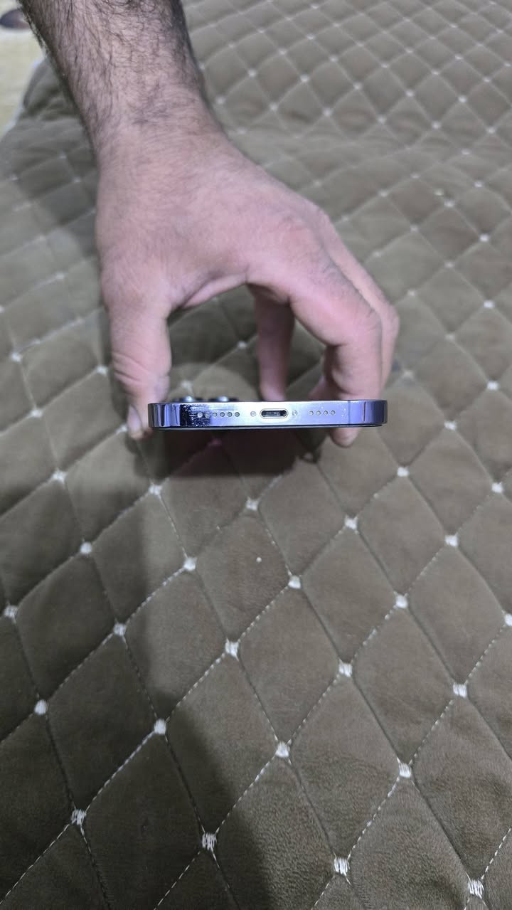 السلام عليكم جهاز 14 برو ماكس ذاكره 256 شرق ألاوسط مامفتوح بطاريه 85 اصل محدث اخر الأحداث  سعر 925 بي مجال ***********
