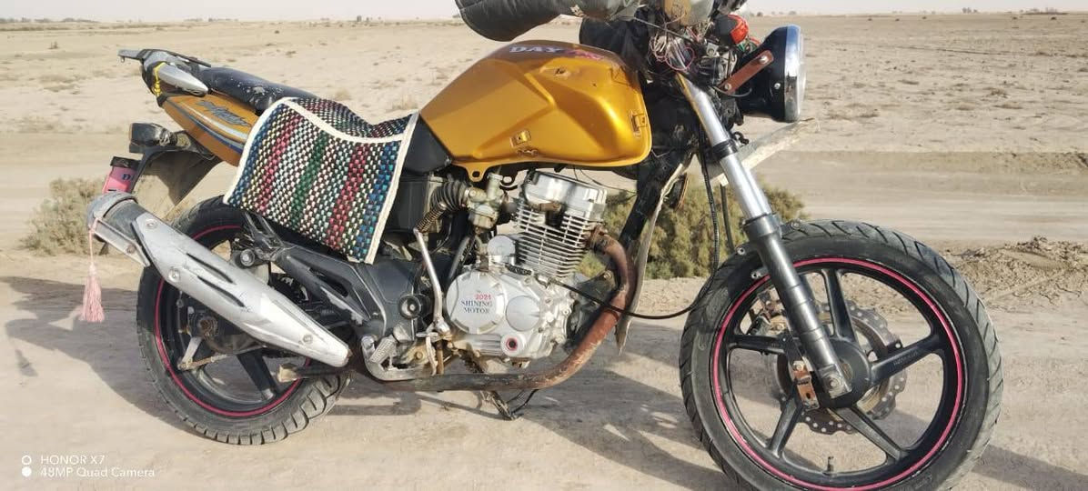 السلام عليكم دراجه دايون بطح محرك. جمره سوبر جديد كفاله عامه كهربائيّ فول والباقي. كدامك. موديل 14اصوليه.مراوس بنامه برو من 20 فمافوق. او بارت نضيفه.. مكان دوايه. لاستفسار ***********
