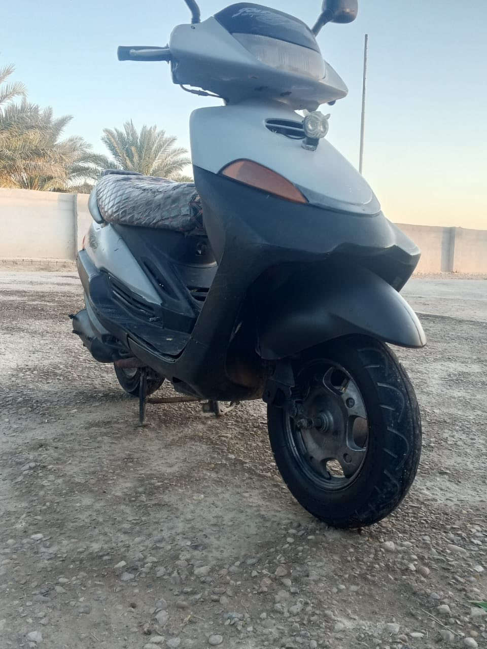 سلام عليكم دراجه فراشه رايدهه ب350 وبيهه مجال مكاني بعقوبه خريسات  ***********
