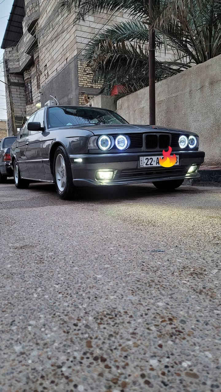 BMW525 مسكر عدل كير عادي  مكان السياره البصره الجنينه للبيع او المراوس حسب القناعه سياره نضيفه وجاهزه تبريد ثلج كهربائيات شغاله قماره وتكم وستيرن مدوشمات كنتاره ارضيه جلد دمام بلصندوك  السعر 48 بيه مجال بسيط رقمه اربيل للتواصل اتصال او واتس اب ***********
