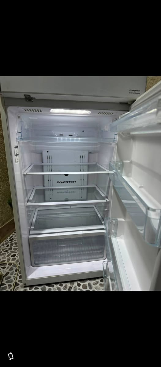 ثلاجات بخاخ انفينتر ماتصرف كهرباء نص امبير ياباني درجه اولا استعمال قليل كلش 
سعر الجديد مالتهن 
5$ ورقات 
 ال
سعر 
البيضه ٢٢٥. الف
والرصاصي ١٩٠الف
وبيهن مجال
المكان 
سليمانيه 
رابه رين قرب مدرسة العرب
***********/***********
الرقمين متوفر واتساب
