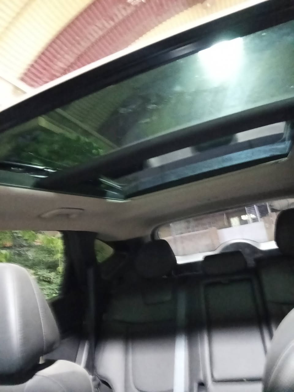 السلام عليكم ..توسان هايبرد وارد امريكي موديل 24 مرقم بغداد .لون سلفر .بنوراما .رادارات جانبيه اماميه كاميرا خلفيه ..حادثه فقط صندوق خلفي بدون ايرباك بدون شواصي ..الصور موضحه كل شيء ..
مكان السياره العامريه ***********
