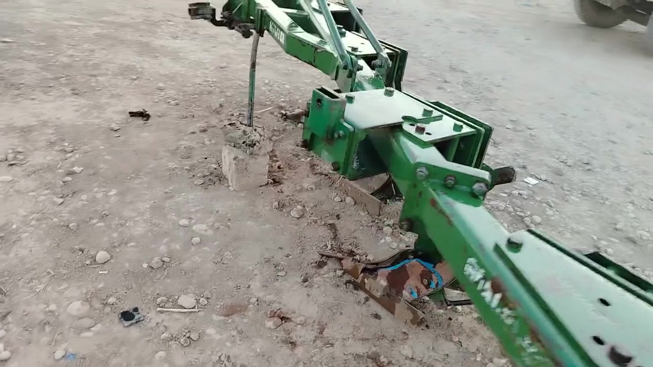 معرض الشمري للبيع فدان البلير حجم 16في العزيزية(***********(***********
