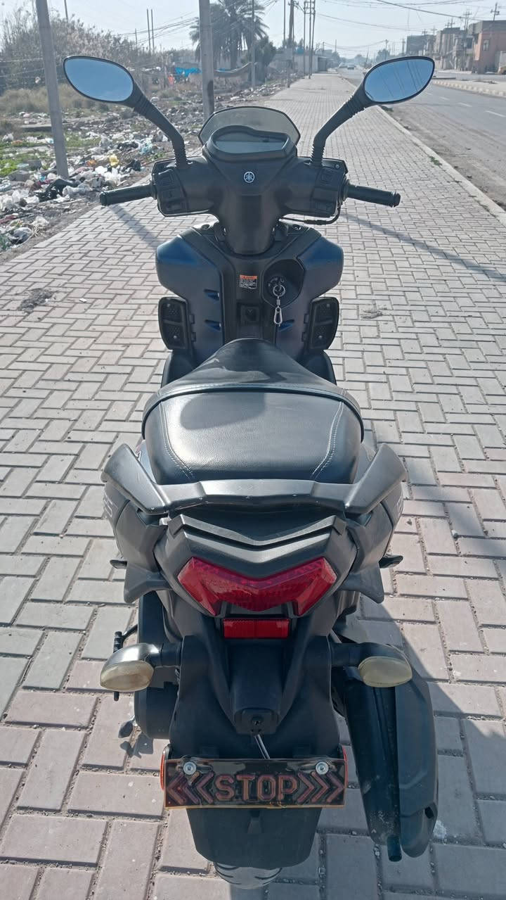 السلام عليكم دراجه ZR موديل 21 للبيع نظيفه كلش بس بيهه دخانه من تشتغل ومكينه ناعمه نكره سلف استان حساس سعرهه 1250 وبيه مجال لشراي مكانه ديالى بعقوبه اتصال ***********
