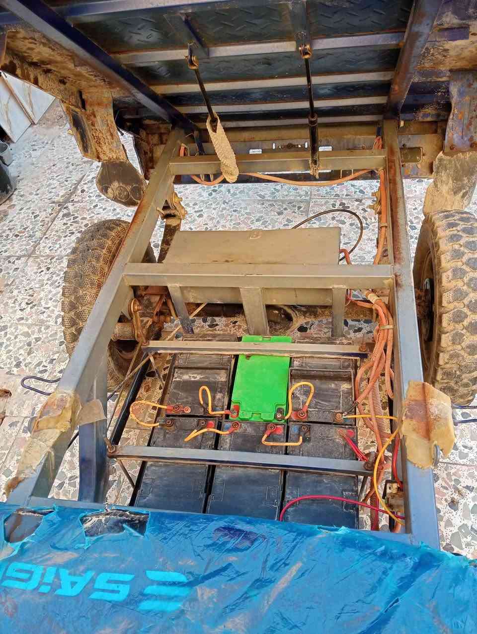 سلام عليكم ستوتا شحن الحجم الكبير 6باتري اي نقص مابيها السعر مليون وميا بغداد مدينه الصدر الحميديه 
رقم***********
