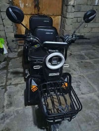 تكتك شحن البيع بسعر 750  الاستفسار الاتصال علئ ارقم 07808331710