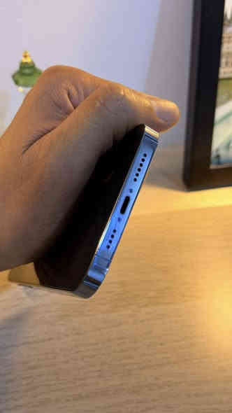 للبيع 13 برو ماكس نظافة 100% بدون اي شخط فقط
الكاميرا الواسعة 0.5 متوقفة ذاكرة 256 نموذج M بطارية 82 الجهاز نهائيآ ما داخل صيانة شرط الفحص السعر ٦٠٠ وبي مجال بغداد/زيونة ***********
