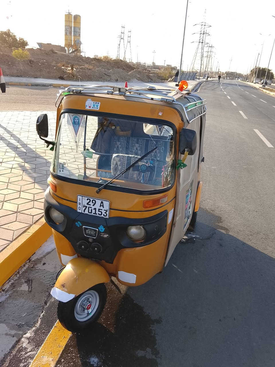 سلام عليكم تكتك.  2018 للبيع كبل لشارع مال شغل كلشي شغال بيهه دوس معمره ما بيهه غياس بيهه ضربه لغد تصل ع رقم وتدلل ***********
