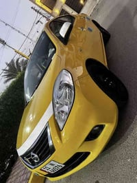 تحيه طيبه الاخوه  الأعزاء نيسان صني هندي ٢٠١٤ ماشيه ١١٢ اللف السياره ن...