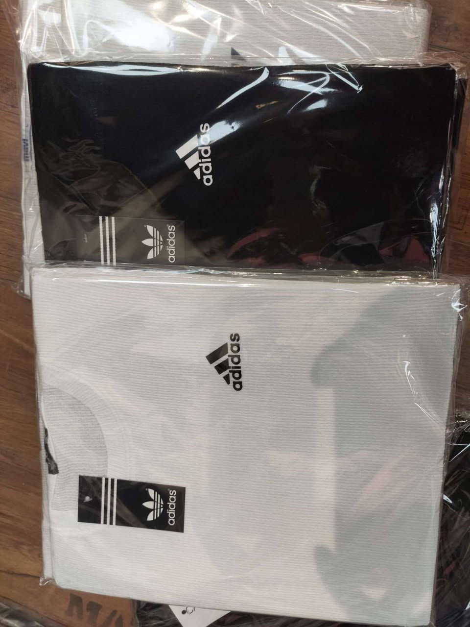 عدد متوفر 3400 قطعة 
سيريات S-M-L-XL-XXL 
بيعنا بالجملة قماش قطن ليكرا 
عنوان المحل اسطنبول تركيا 
واتس أب https://wa.me/905380418108
#toptansatis #بالجملة #Mertertoptan #شروات 
#istanbul #أسطنبول #iran #إيران #russia #روسيا #iraq #عراق #algeria #جزائر #مغرب #تونس #ukraine #أوكرانيا #wholesale #turkey #تركيا #OnToм #gömlek #tşört #textiledesign #قميص #بنطال #textile #textiles #merter


**إذا كنت صاحب هذا الإعلان وتريد حذفه لأي سبب، رجاءا أرسل رسالة إلى الدعم الفني**
