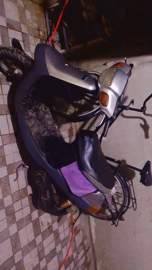 السلام عليكم مطور بوتين جديد ويرمنيه كله شغل بس يعوز باتري السعر 230 ويعوز ترايش


**إذا كنت صاحب هذا الإعلان وتريد حذفه لأي سبب، رجاءا أرسل رسالة إلى الدعم الفني**