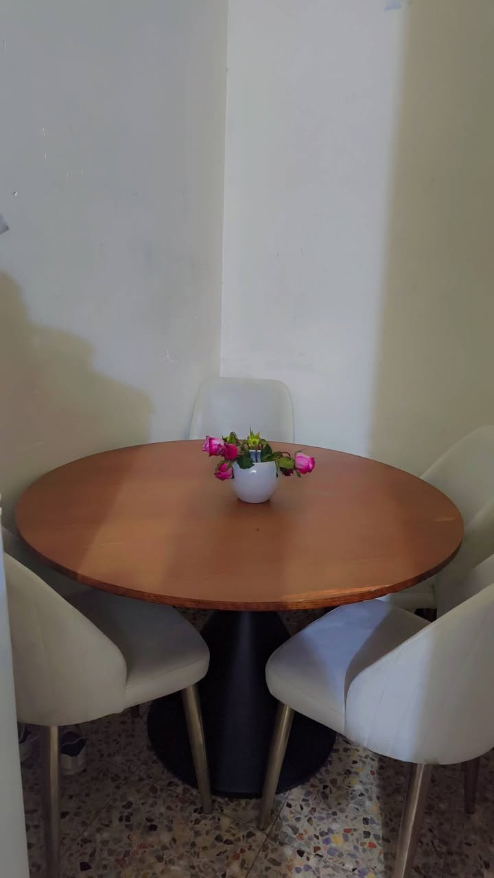 اريد ابيع هذا الميز ب200 الف قفل


**إذا كنت صاحب هذا الإعلان وتريد حذفه لأي سبب، رجاءا أرسل رسالة إلى الدعم الفني**