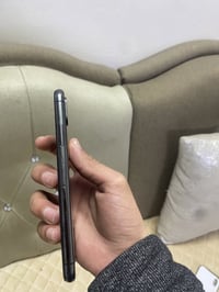 آيفون اكس • ٦٤ • فيس ايدي متوقف