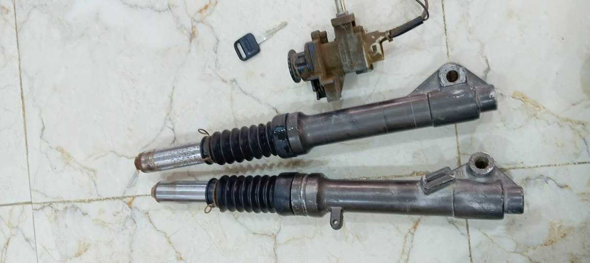 سلام عليكم
غراض دراجه فراشه تفصيخ للبيع دبلات وجوزه شرط شغالات عل فحص سعر خاص للستفسار ***********
مكاني دوانيه قضاء الدغارة
