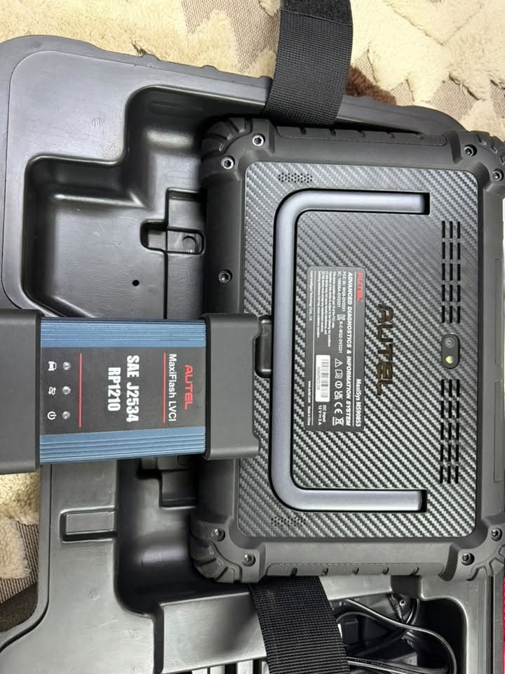 للبيع جهاز اوتيل
((MaxiSys MS908S3 ))
شرط نظافة 100% اخو الجديد استخدام شخصي 
من شركة لمعان الوسام 
اشتراك ينتهي 2027 مع جميع ملحقاته 
وكلشي واضح بصور
بغداد الشعب 
***********
