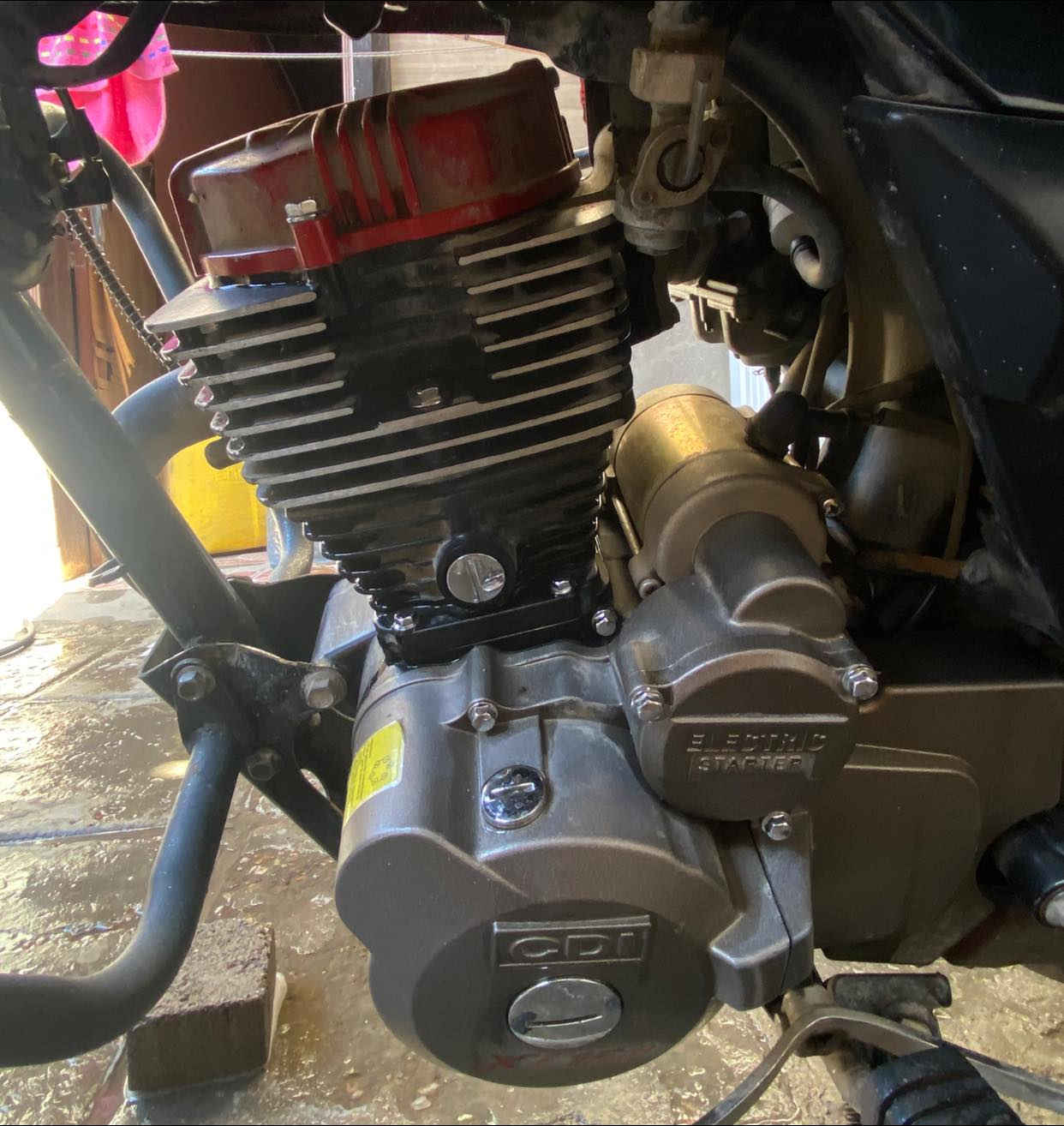 اللهم صل ع محمد وال محمد
شننك للبيع موديل 2023 طالعه ب 2025 شهر السابع 
رقم وسنويه بأسمي شرط التحويل 
دراجه جاهزه للأخير مانقصها شي 
مكينه ممفتوحه ومماشيه هواي الدراجه 
مكان بصره قبله سعر خاص 
للتفاوض ⬇️📞
هذا رقمي بي واتساب ***********
